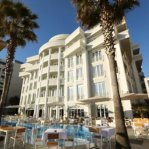 Palace & 5* Durres